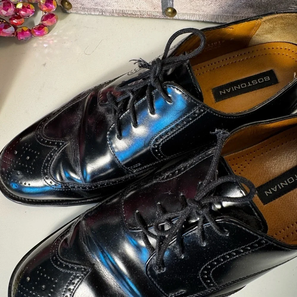 Bostonian Classic Black Leather Men's Dress Shoes